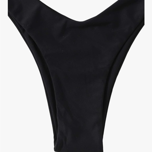 Black Women's Swimwear Set🌴 with 2 Different style Bottoms - Picture 4 of 8